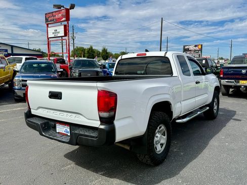 Used 2019 Toyota Tacoma SR RWD image 5