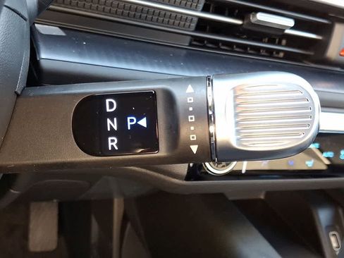 New 2025 Hyundai Ioniq 6 SE image 11