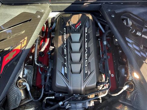 Used 2023 Chevrolet Corvette Stingray Preferred Cpe w/ Z51 Performance Package RWD image 28
