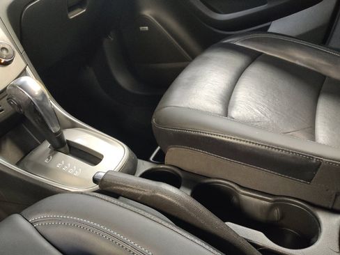Used 2016 Chevrolet Trax LTZ FWD image 26