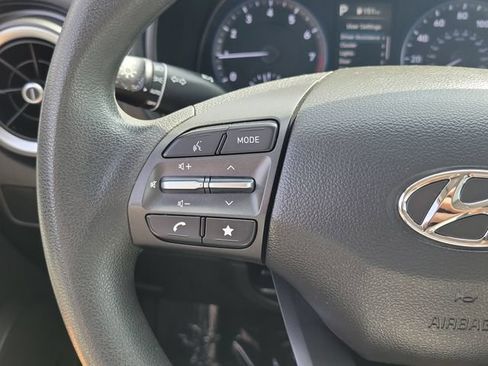 Used 2023 Hyundai Kona SEL FWD image 7
