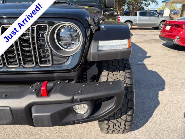 Used 2026 Jeep Wrangler Unlimited Rubicon AWD/4WD image 11