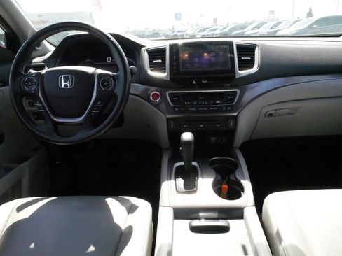 Used 2017 Honda Pilot EX-L image 10