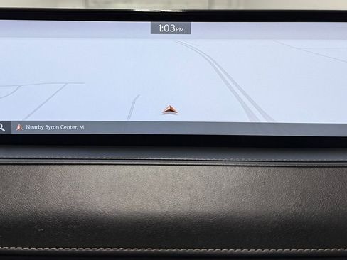 Used 2023 Genesis G80 2.5T image 22