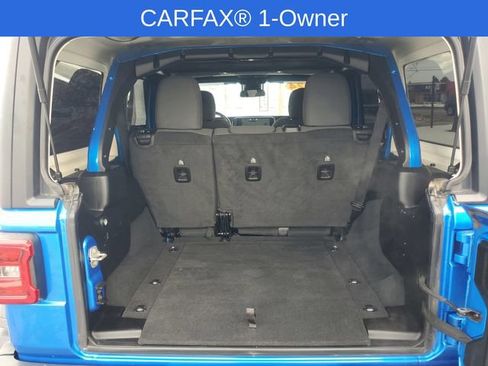 Used 2024 Jeep Wrangler Unlimited Rubicon image 12