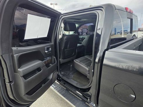 Used 2015 GMC Sierra 2500 Denali w/ Duramax Plus Package AWD/4WD image 15