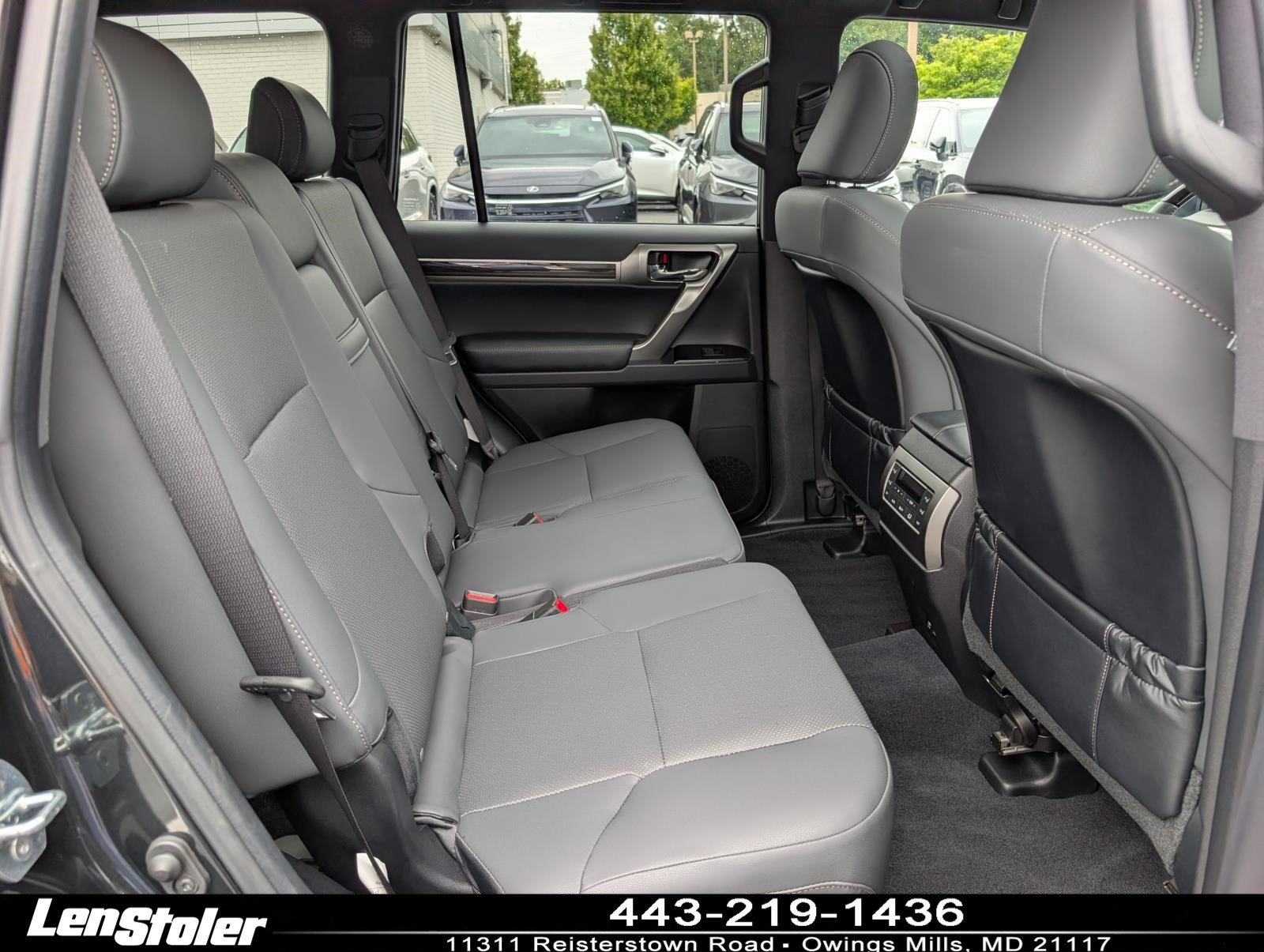 Used 2023 Lexus GX 460 Premium w/ Premium Package AWD/4WD image 13