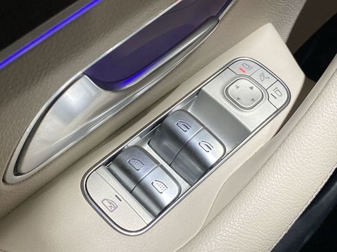 Certified 2022 Mercedes-Benz GLS 450 GLS 450 image 9