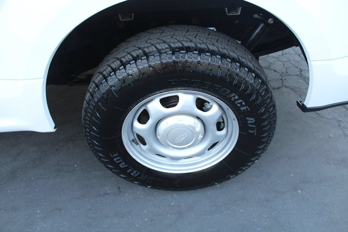 Used 2020 Ford F150 XL w/ Equipment Group 101A Mid RWD image 13