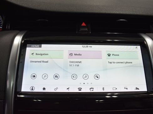 Used 2020 Land Rover Discovery Sport S AWD/4WD image 22