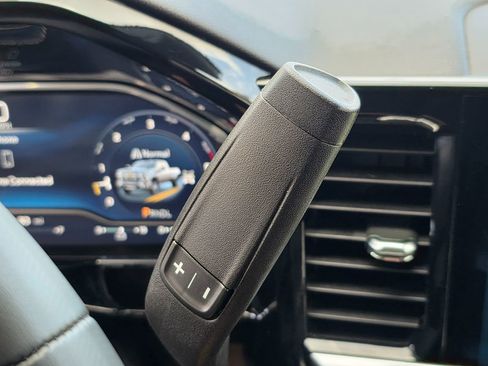 Used 2024 Chevrolet Silverado 3500 LT image 44