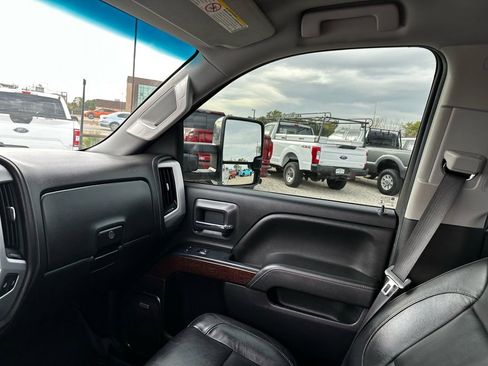 Used 2019 GMC Sierra 2500 SLT w/ Duramax Plus Package image 36