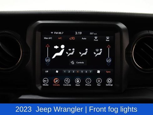 Used 2023 Jeep Wrangler Unlimited Sahara AWD/4WD image 23
