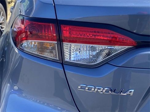 Used 2024 Toyota Corolla LE image 7