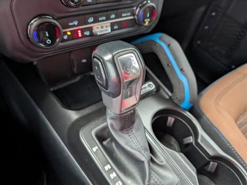 Used 2022 Ford Bronco Outer Banks w/ Sasquatch Package image 31