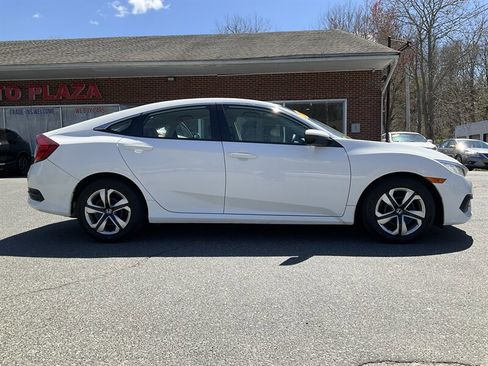 Used 2017 Honda Civic LX image 4