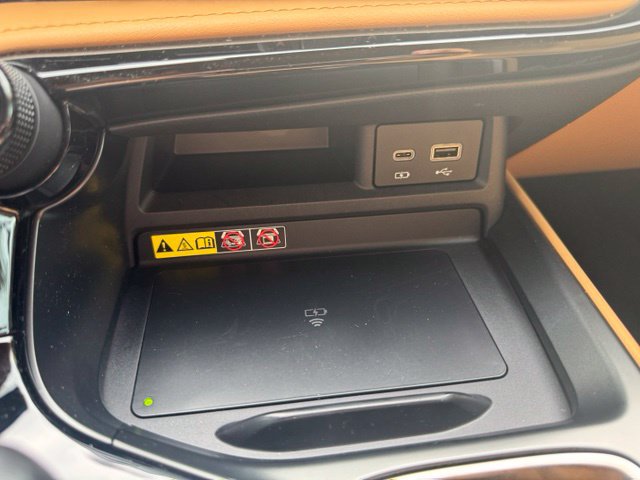 Used 2024 Lexus NX 350h AWD image 21