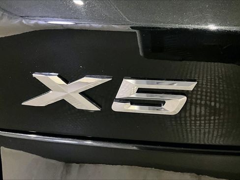 Used 2024 BMW X5 xDrive40i AWD/4WD image 9