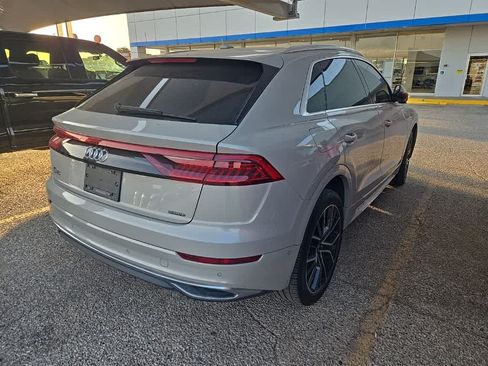Used 2023 Audi Q8 Premium w/ Convenience Package AWD/4WD image 3