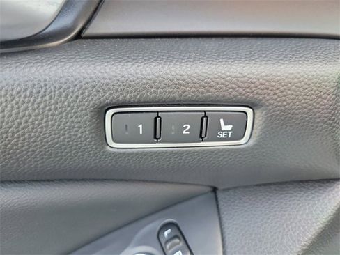 Certified 2018 Honda Accord Touring image 22