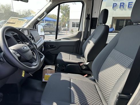 Used 2024 Ford Transit 250 148 Medium Roof image 11