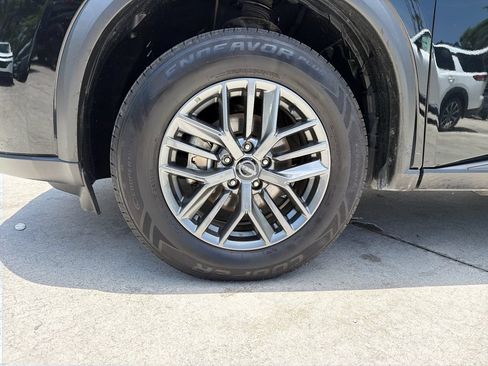 Certified 2024 Nissan Rogue S FWD image 10