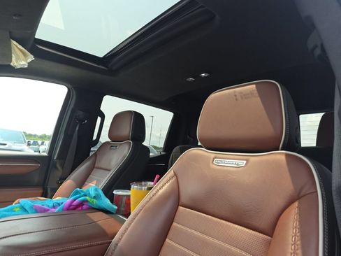 Used 2024 GMC Sierra 1500 Denali Ultimate AWD/4WD image 14