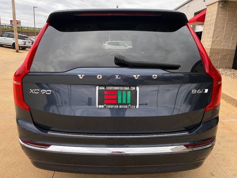 Used 2023 Volvo XC90 B6 Plus w/ Protection Package Premier image 4