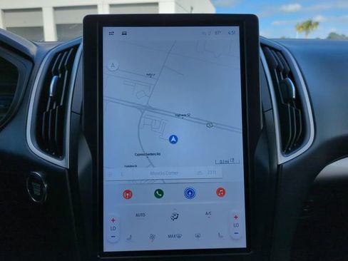 Used 2024 Ford Edge SEL w/ Convenience Package image 21