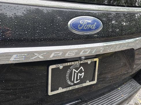 Used 2020 Ford Expedition Limited RWD image 38