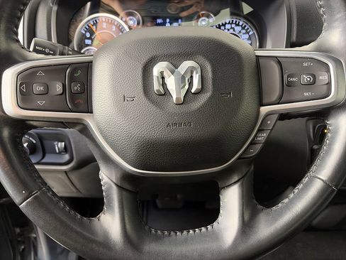 Used 2022 RAM 1500 Big Horn AWD/4WD image 16