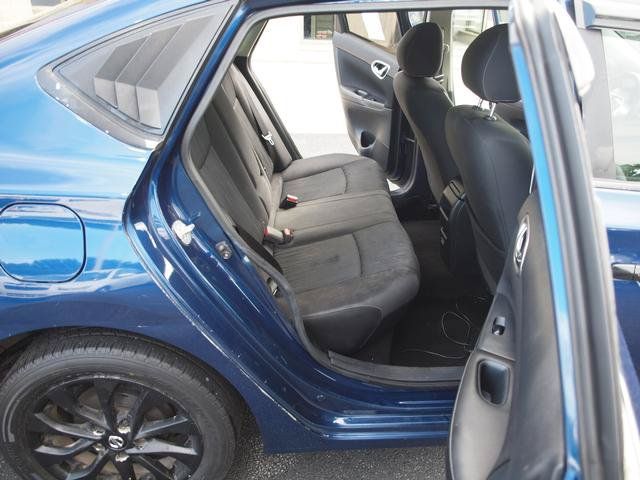 Used 2019 Nissan Sentra SV FWD image 7
