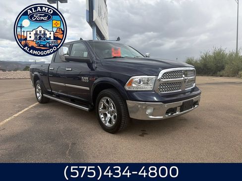 Used 2015 RAM 1500 Laramie w/ Convenience Group AWD/4WD image 7