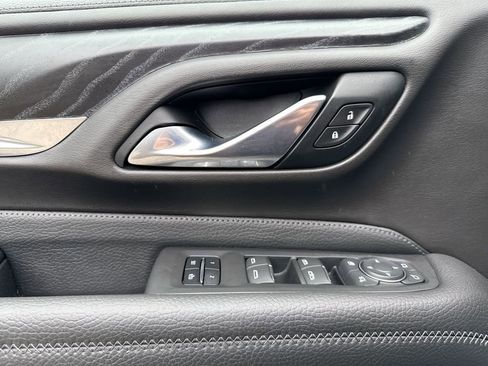 Used 2021 GMC Yukon Denali w/ Denali Premium Package image 15