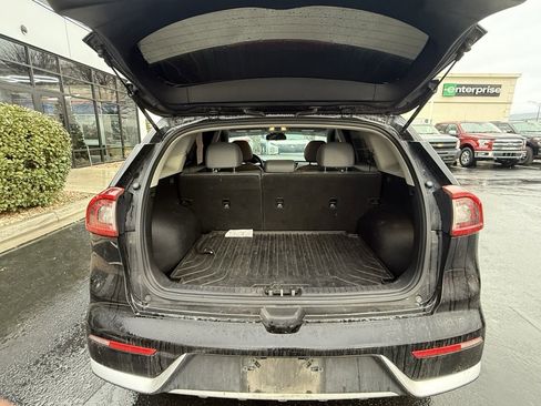 Used 2017 Kia Niro EX image 27