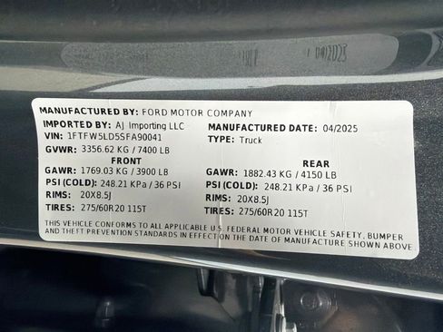 Used 2025 Ford F150 Lariat w/ Equipment Group 502A High AWD/4WD image 56