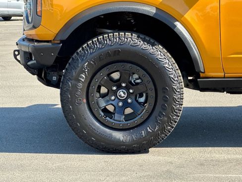 Used 2022 Ford Bronco Badlands AWD/4WD image 24