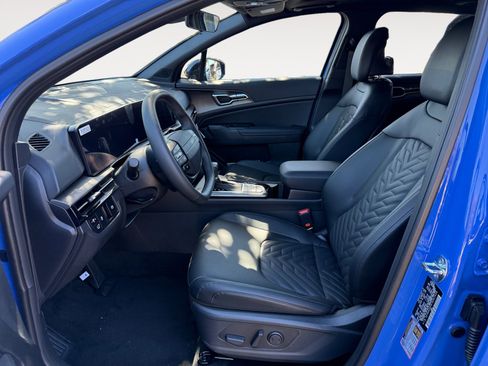 New 2026 Kia Sportage X-Line w/ X-Line Premium Package image 10
