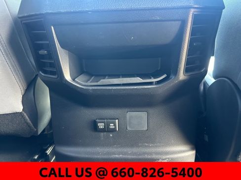 Used 2025 Toyota Tundra SR5 AWD/4WD image 10