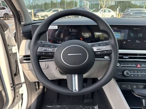 New 2026 Hyundai Tucson SE FWD image 25