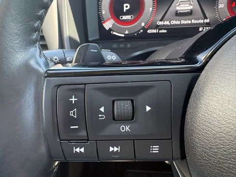Used 2022 Nissan Rogue Platinum AWD/4WD image 25