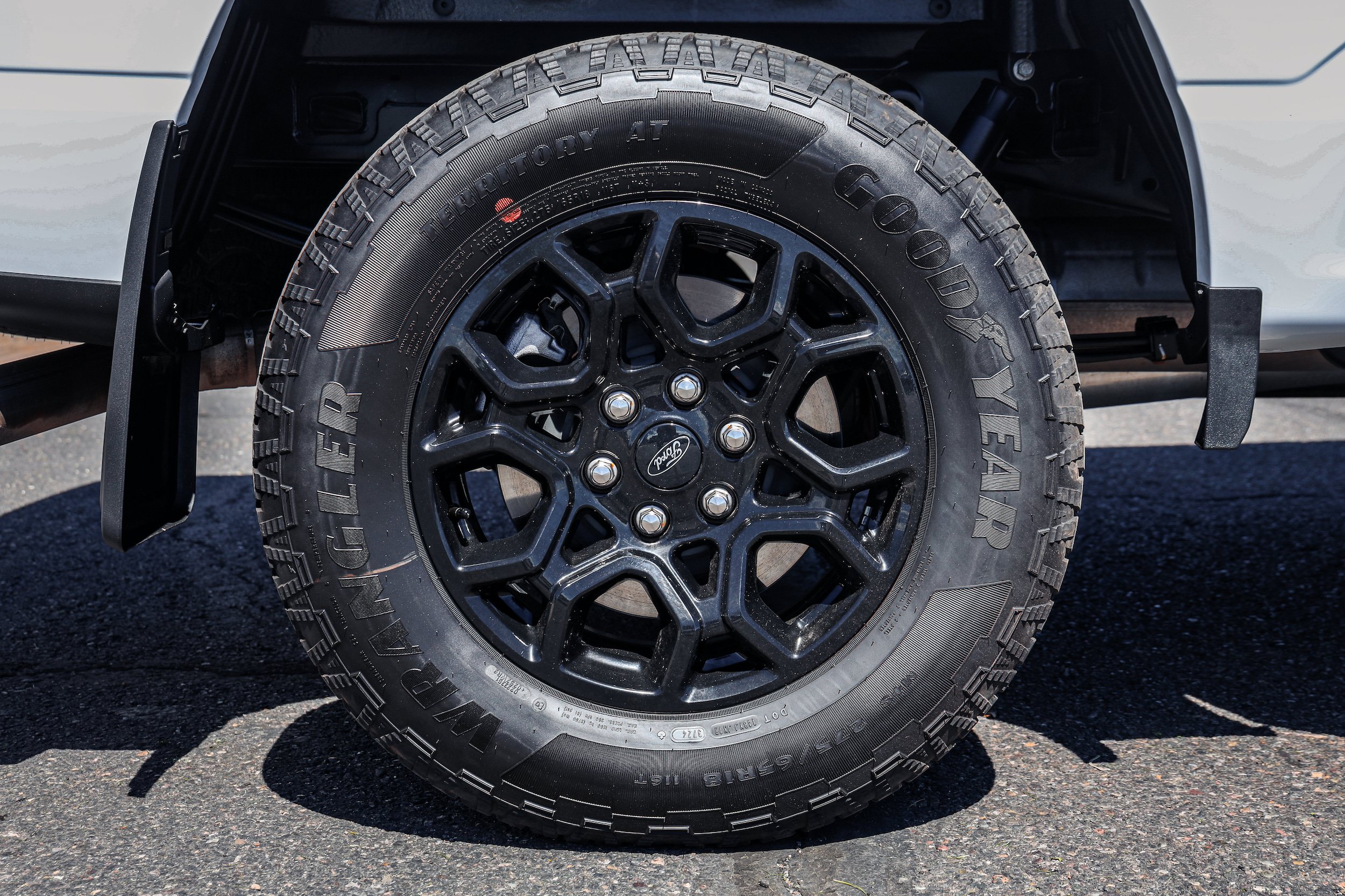 Used 2024 Ford F150 XLT w/ FX4 Off-Road Package AWD/4WD image 7