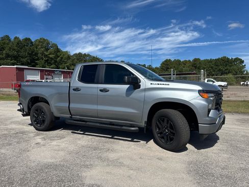 New 2026 Chevrolet Silverado 1500 Custom w/ Rally Edition image 9