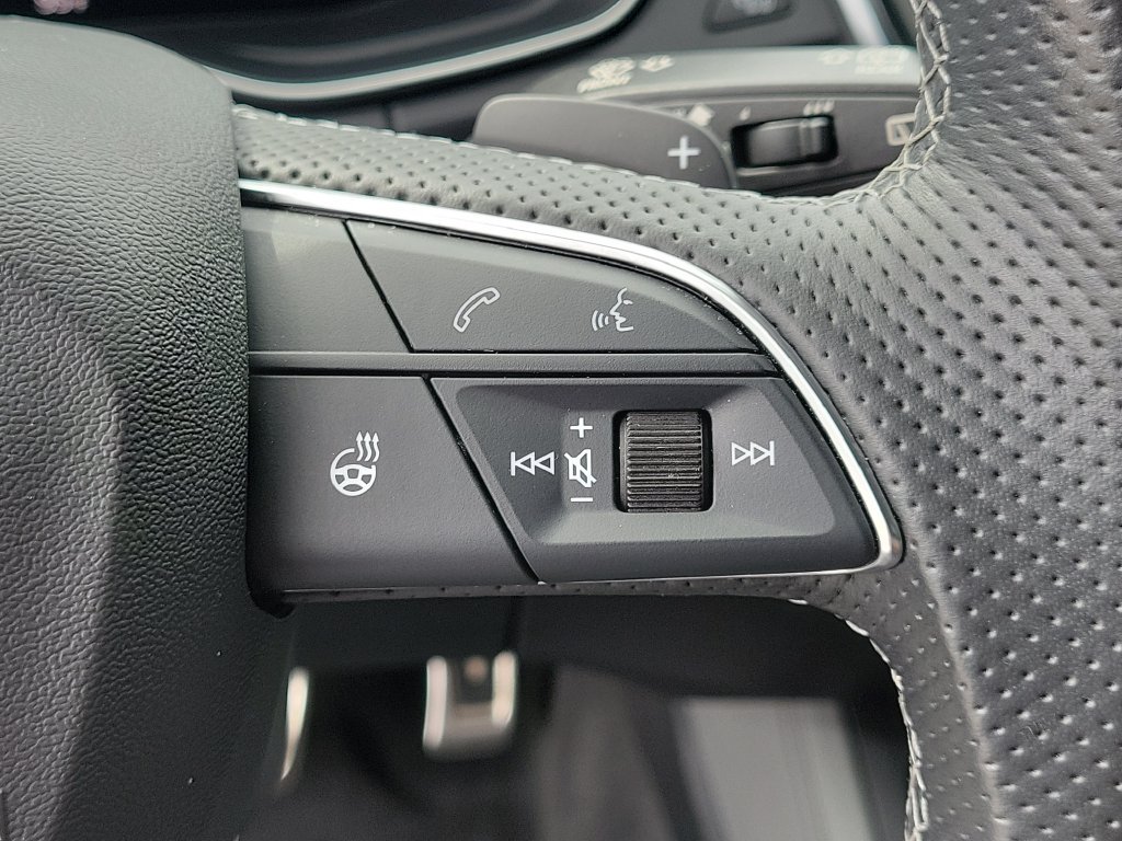 Used 2021 Audi SQ5 Prestige AWD/4WD image 37
