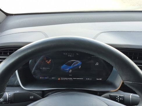 Used 2018 Tesla Model X 75D image 19