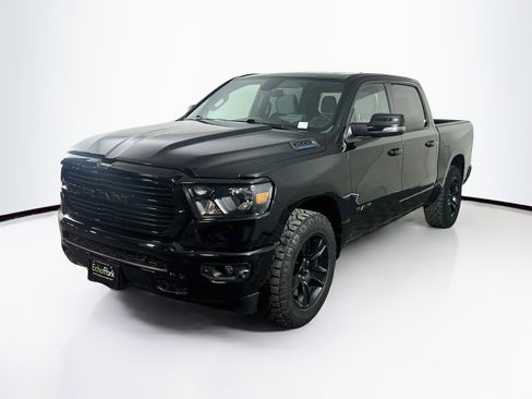 Used 2023 RAM 1500 Big Horn AWD/4WD image 3