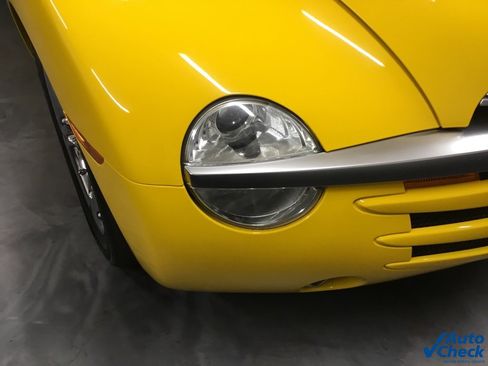 Used 2003 Chevrolet SSR w/ Preferred Equipment Group image 27