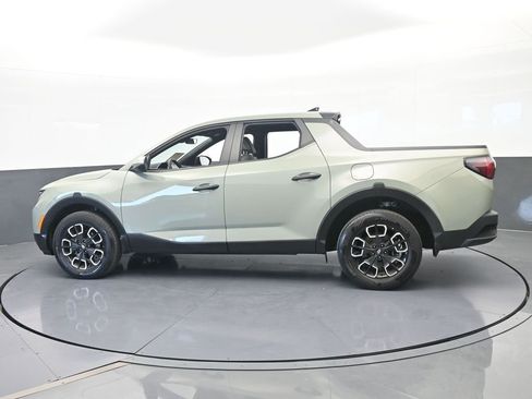 Used 2024 Hyundai Santa Cruz SEL FWD image 3