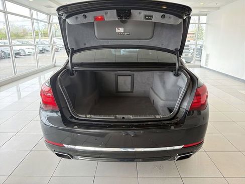 Used 2013 BMW 750Li xDrive AWD/4WD image 15