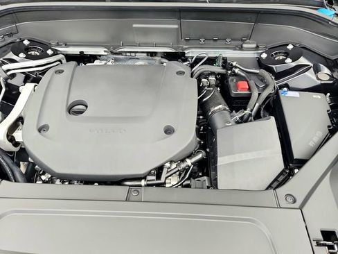 Certified 2025 Volvo XC90 B6 Plus w/ Protection Package image 34